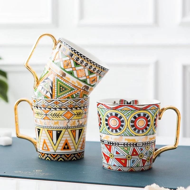 

Light luxury retro geometric pattern pattern hand-painted gold drinking mug, As the picture