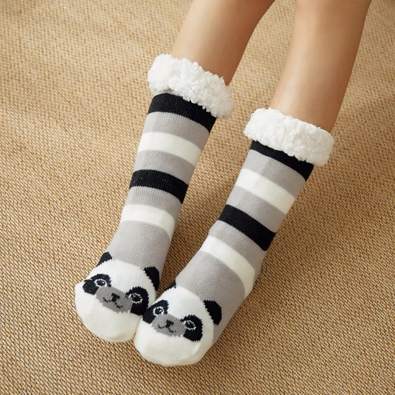 

Reski ladies Cute Cartoon Animal Festive Non Slip Fuzzy Fleece Slipper Socks