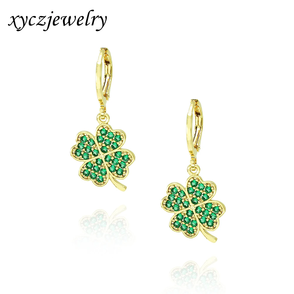 

Elegant light luxury Four-leaf Clover Women's Micro-inlaid Nano Green brass earrings