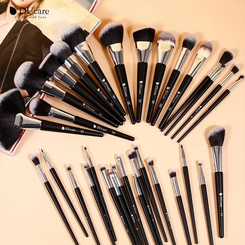 

Original DUcare DU-U3204 beauty design 32 pieces classic makeup brush sets, Green