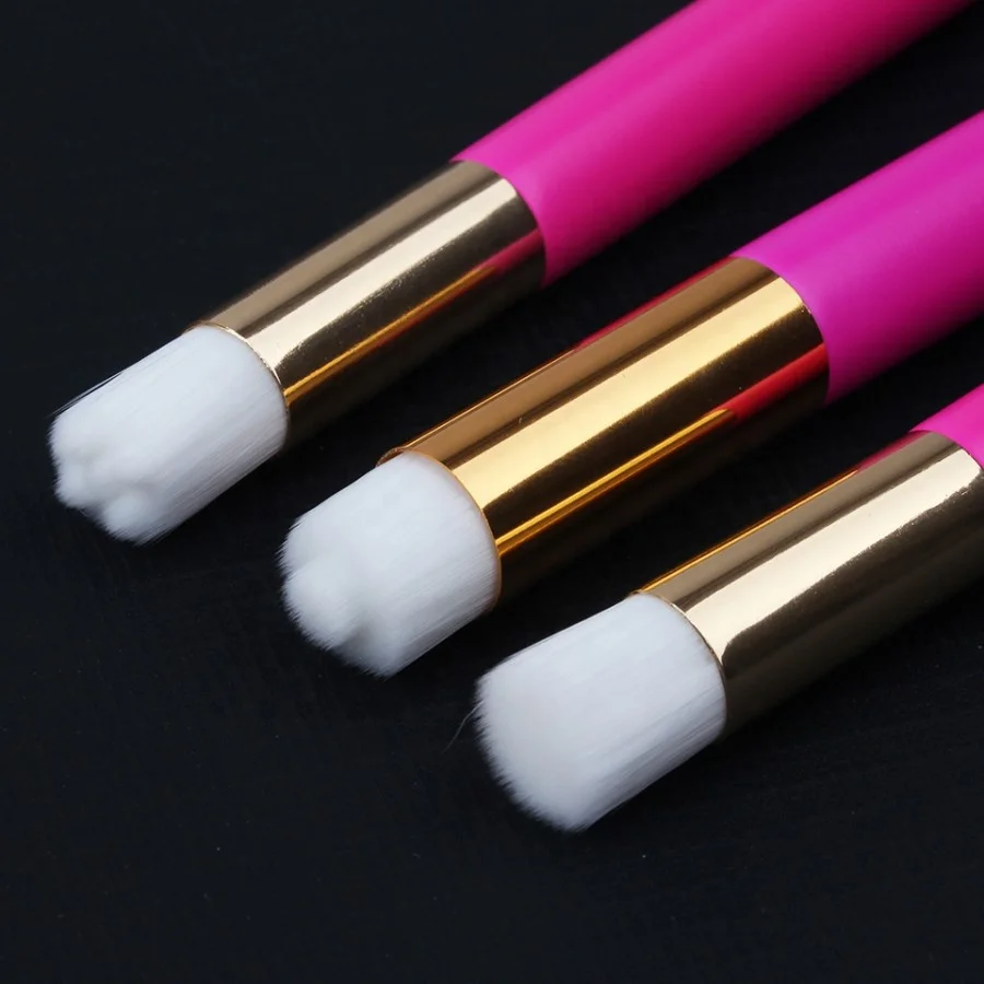 eyelash foam clean brush