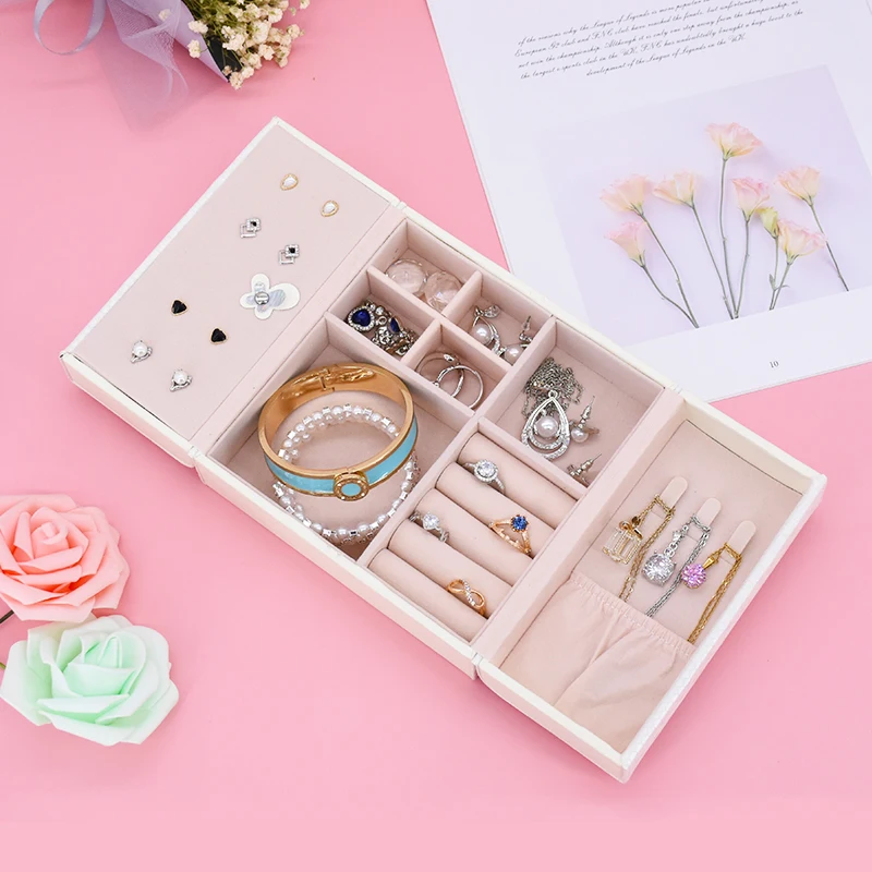 

Custom Logo Small Travel Jewelry Box Lady PU Leather personality Closure Earring Jewelry Storage Box Travel Jewelry Organizer, Customized color