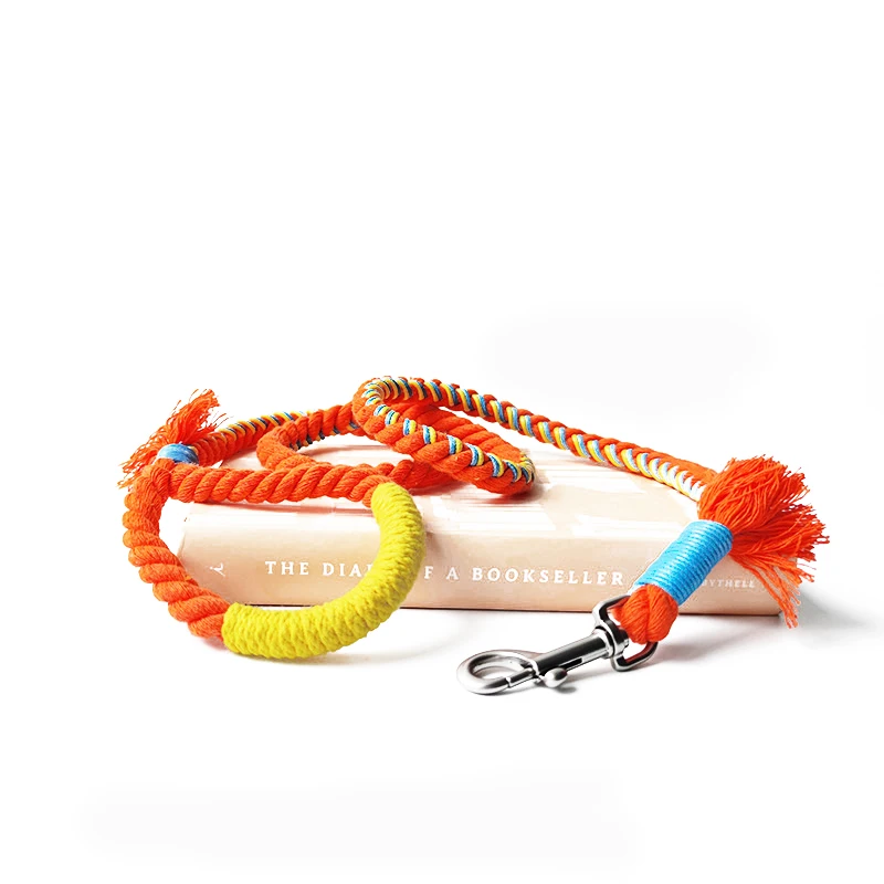 

Dog Luxury Pet Supplies Fashionable Multi-functional Dog Collar And Leash Pet Accessories, Customized color
