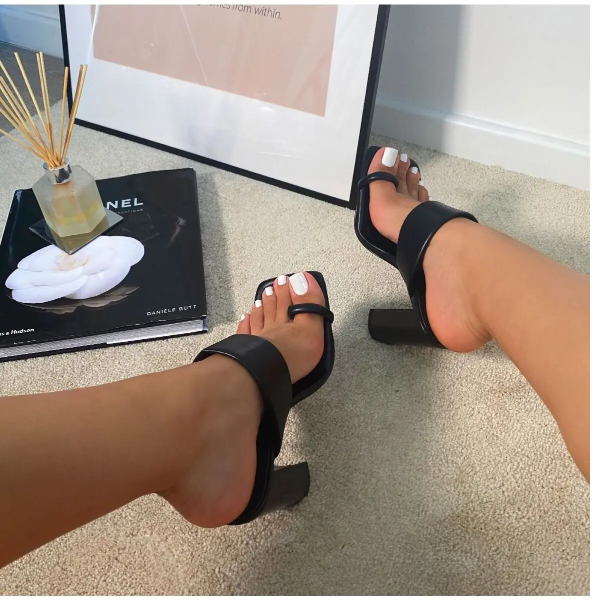 

101213DEleventh Shoes Woman Summer PU Leather Plaid High Slipper Best Selling 2020 New Square Open Toe Coarser High Heels