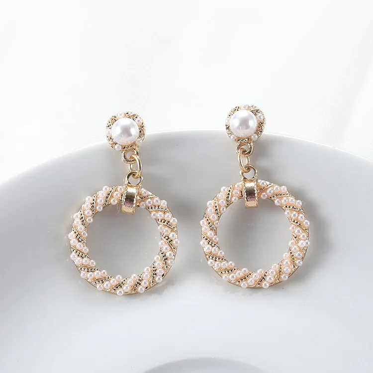 

JL Vintage Gold Plated Round Bridal Pearl Drop Earrings For Women