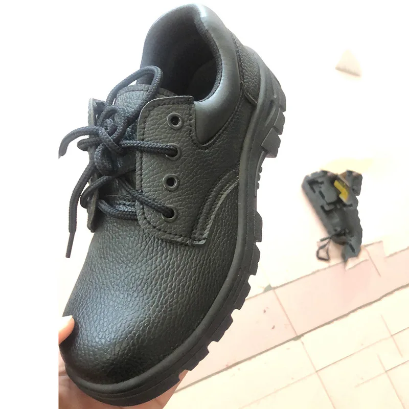 

Site safety shoes are wear-resistant, anti slip, anti puncture and cost-effective