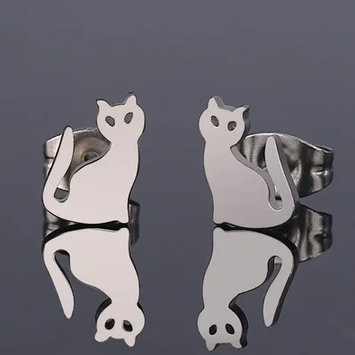 

Korean Fashion Simple Cat Pattern Titanium Steel Earrings Small and Cute Animal Earrings