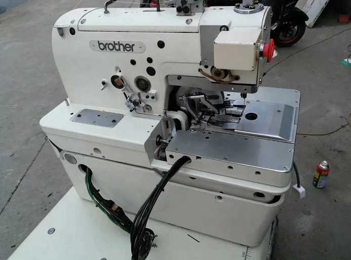 
Used brother buttonhole machine rh-981a-00 / 01 / 02 computer round head industrial electric sewing machine 