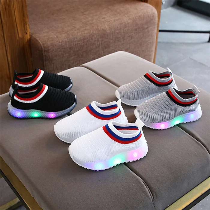 

Wholesale LED light up kids boy sport shoes, Black, white, red