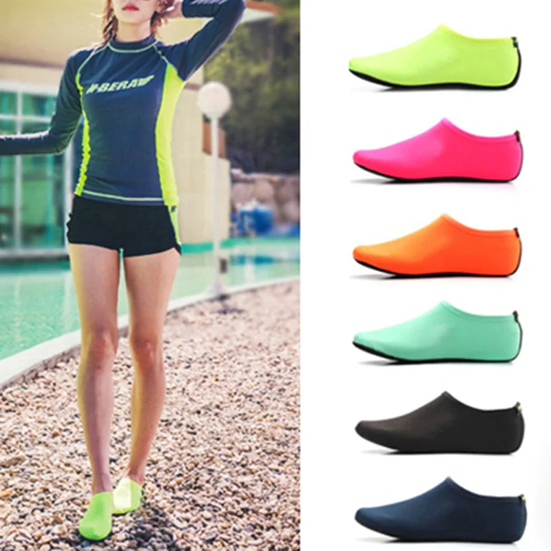 Men Women Water Shoes,Swimming Shoes Solid Color Summer Aqua Beach Shoes, Socks Seaside Sneaker slippers For Men