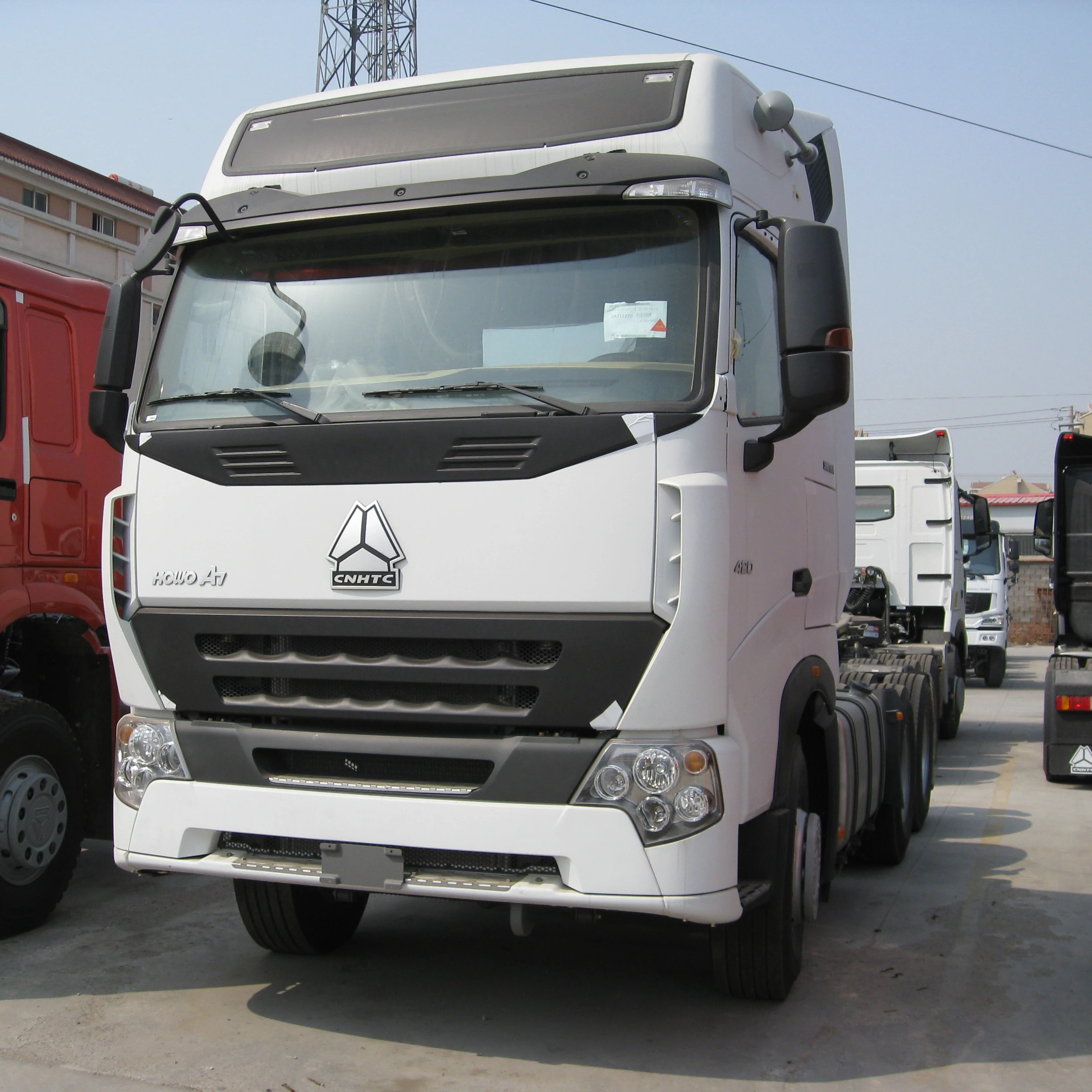 howo 6x4 牵引车/t7h 面 6*4 牵引车 euro 2/euro 4 10 轮拖拉机卡车