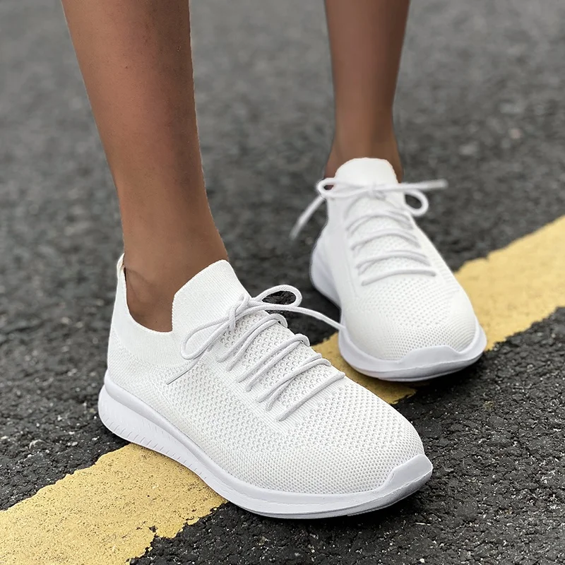 

2021Casual Flat Shoes Woman Fashion Design mixed color Platform Sneakers Women Ins Hot Luxury Colorful Sneaker zapatillas mujer, White,black