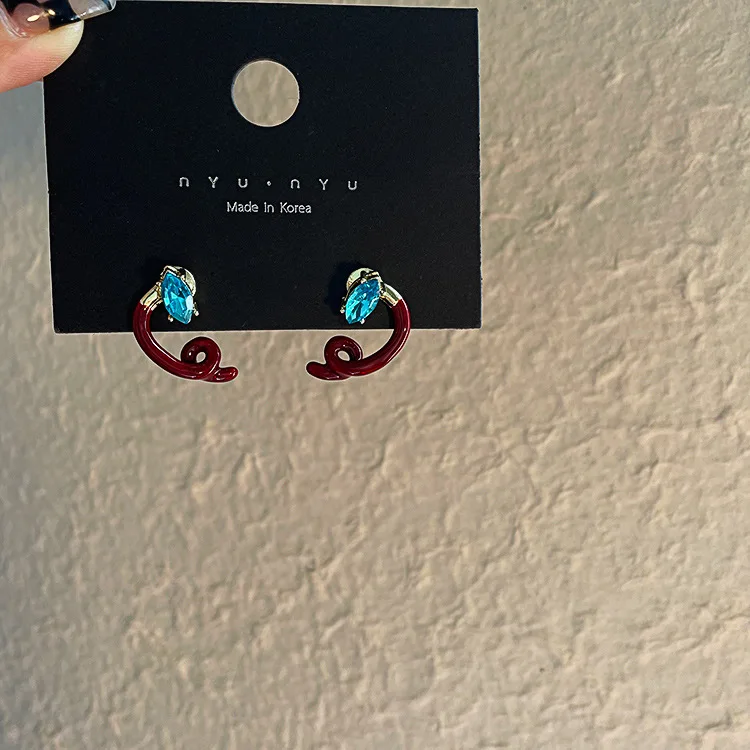 

S925 silver needle blue zircon earrings ins niche high-end enamel drip glaze retro earrings female, Red+blue