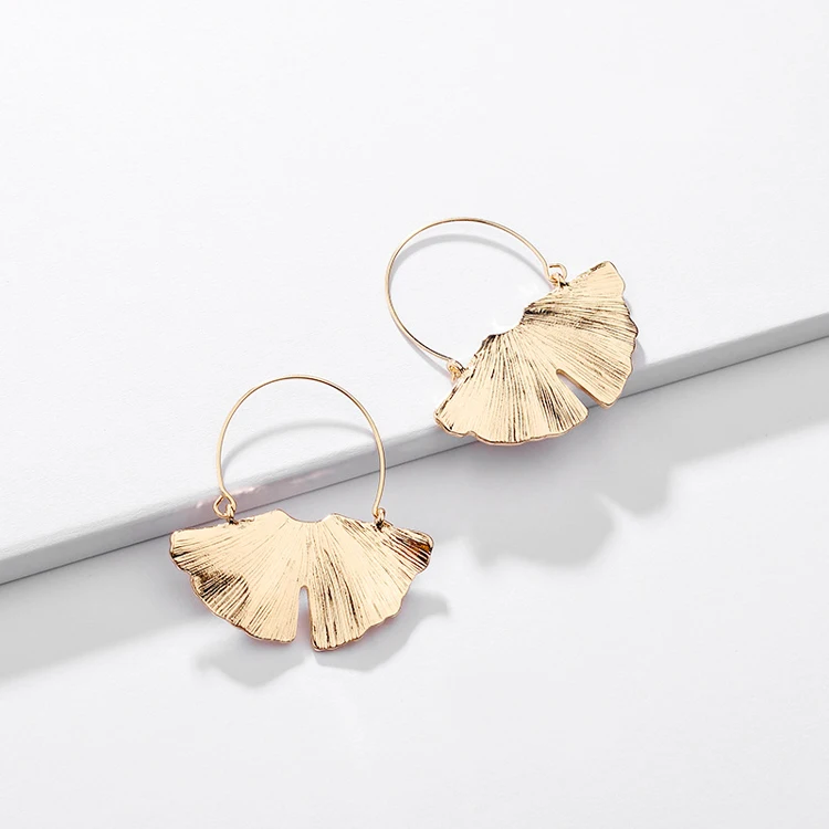 

Wecfly New vintage autumn fall big leaf charm drop earrings gold plated Ginkgo biloba statement earrings for girls, Optional as picture,or customized