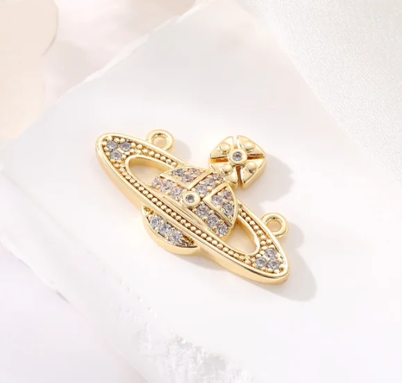 

Diy Jewelry Accessories Brass Plated 14k Gold Inlaid Zircon Planet Pendant Manufacturers Wholesale