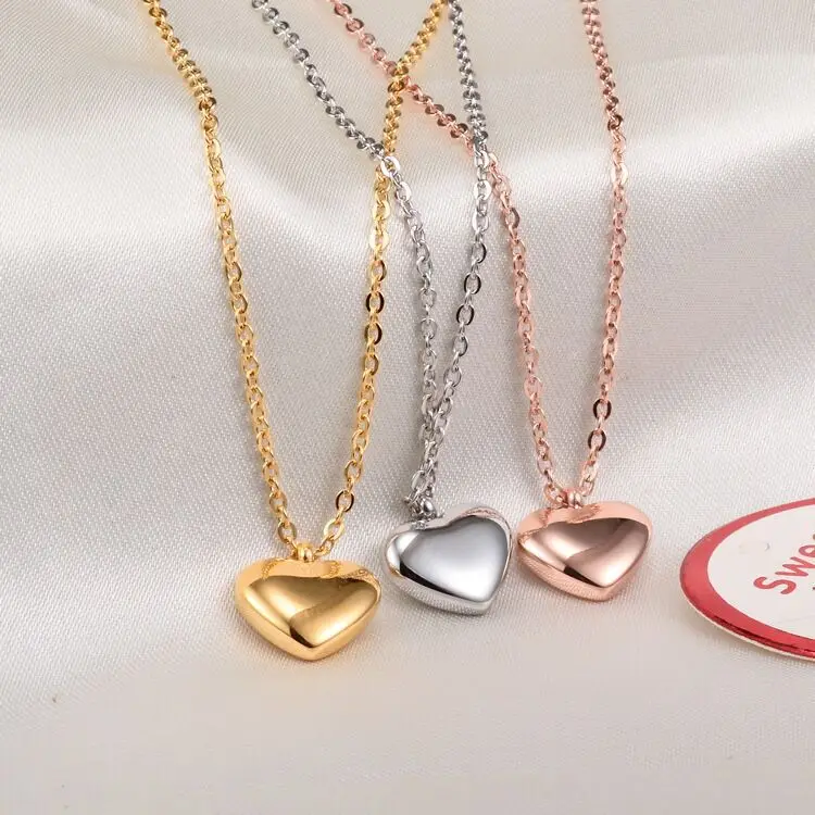 

Wholesale Latest Gift Open Gold Plated Heart Shaped Long Chain Stainless Steel Plain Heart Locket Necklace