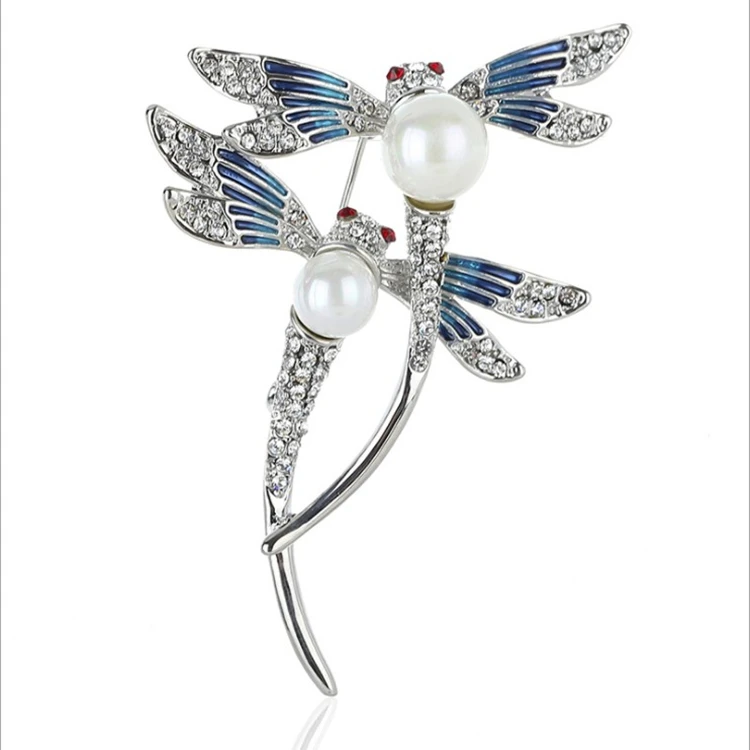 

Fashion new shiny pearl brooch Europe and America high-end retro diamond pin coat accessories animal dragonfly brooch, As picture show