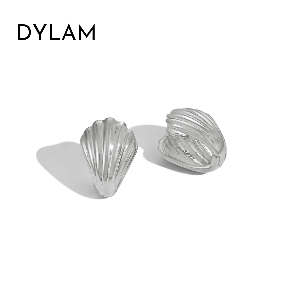 

Dylam TIny Stylish Minimalist 925 Sterling Silver Rhodium 18K Gold Plated Girls Women Ocean Shell U Shape Clip On Earrings