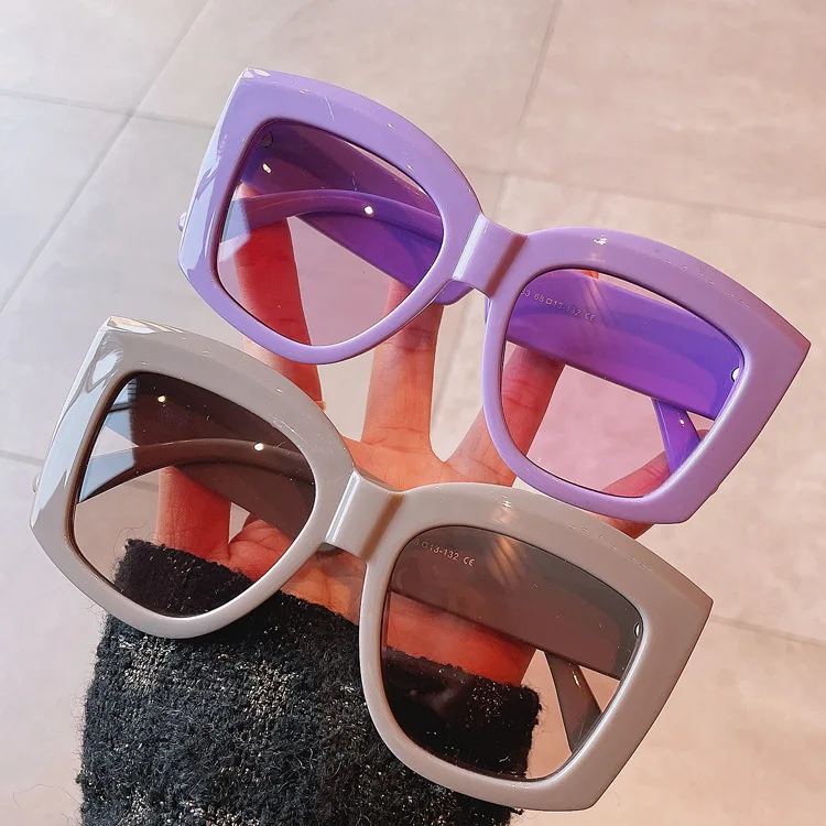 

Vintage Candy Color Purple Red Sunglasses For Women New Fashion Brand Oversized Square Gradient Sun Glasses Female Brown Eyewear