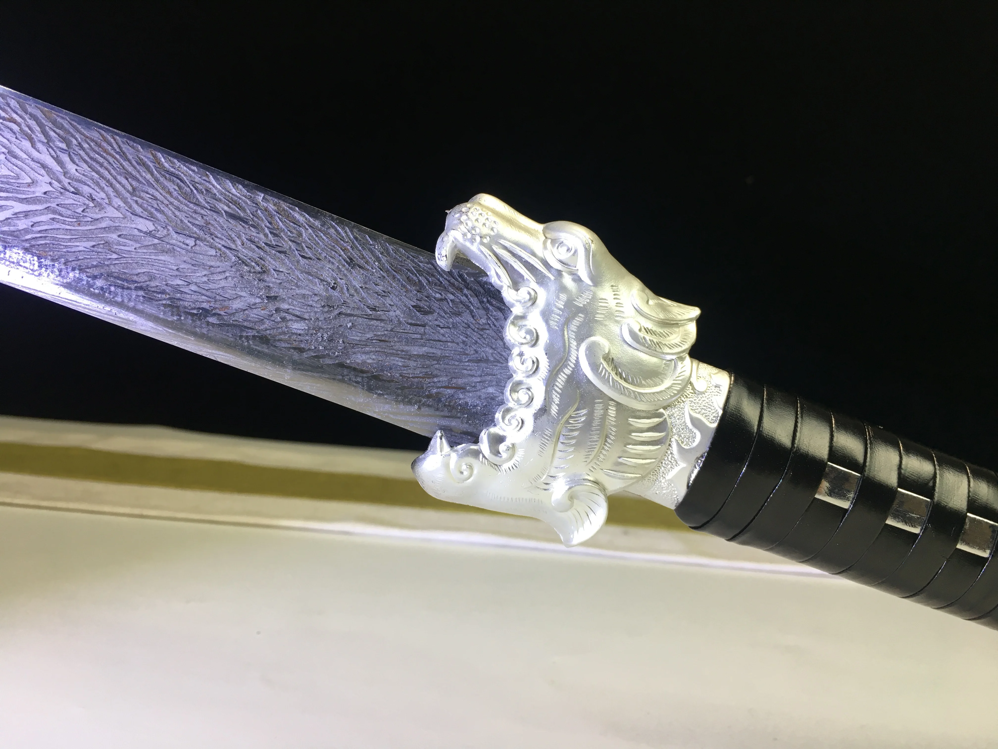 白虎剑,中国剑,冷武器,户外弯刀,手工艺品