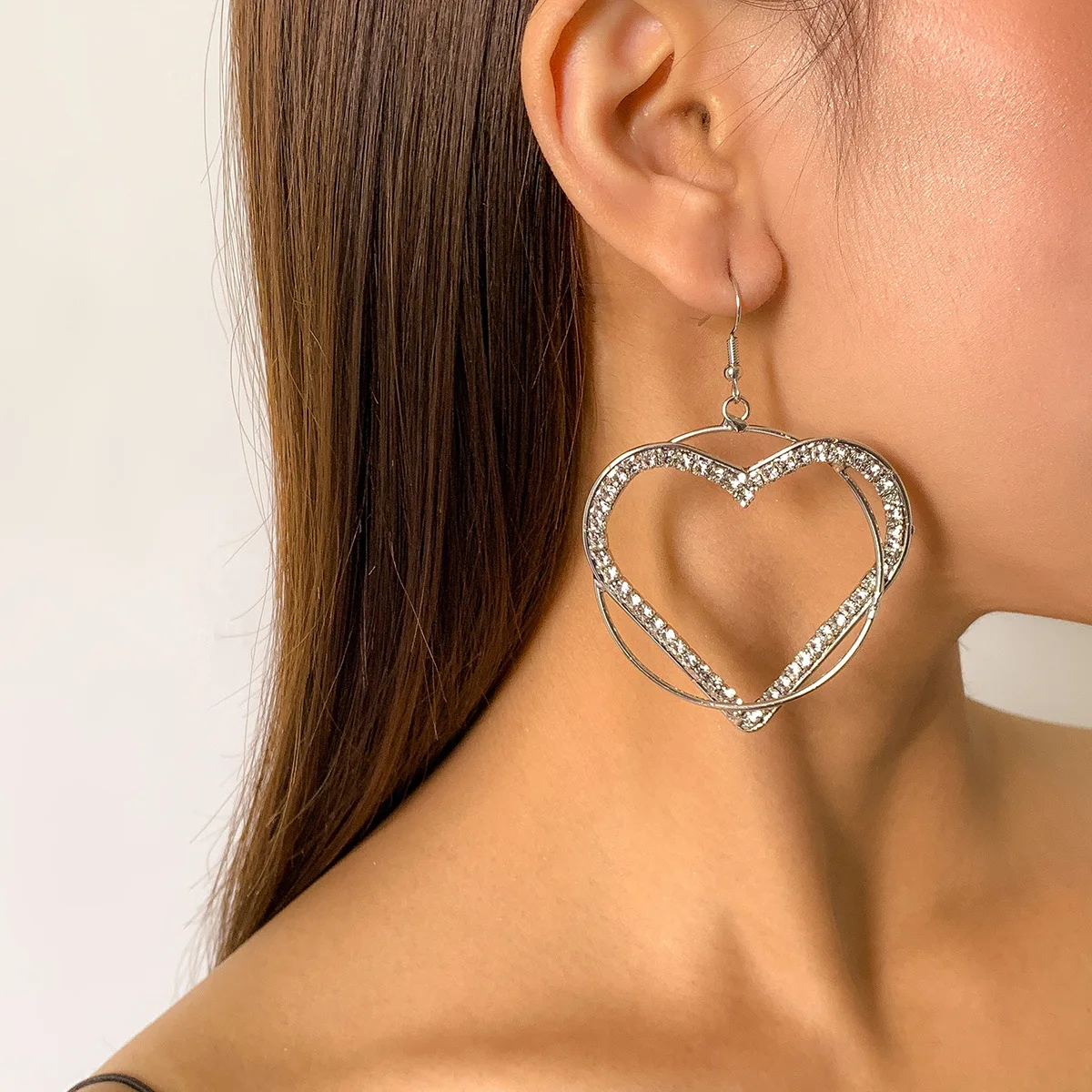 

Luxury Style Geometric Design Hollow Big Heart Rhinestone Crystal Bling Dinner Women Earrings, 1 colors