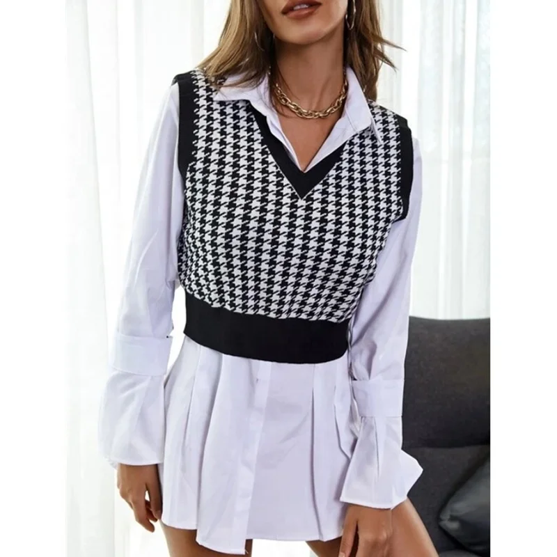 

Top Sellers Classic V-neck Women's Fall New classic sleeveless Loose V-neck Knitted Sweater Vest Tops