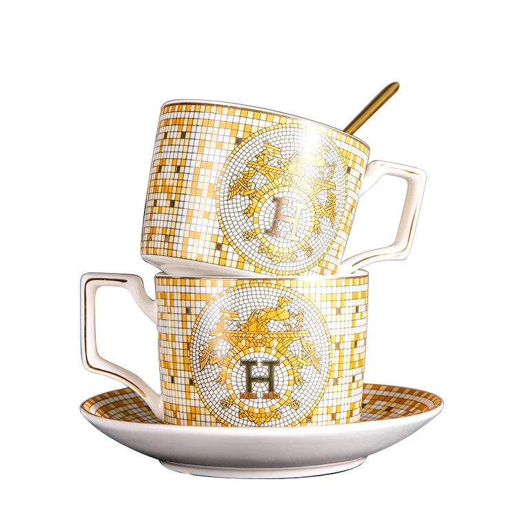 

Hot Sale Modern Restaurant Luxury Bone China Coffee Cup With Saucer Ceramic Gold Tea Cup Sets