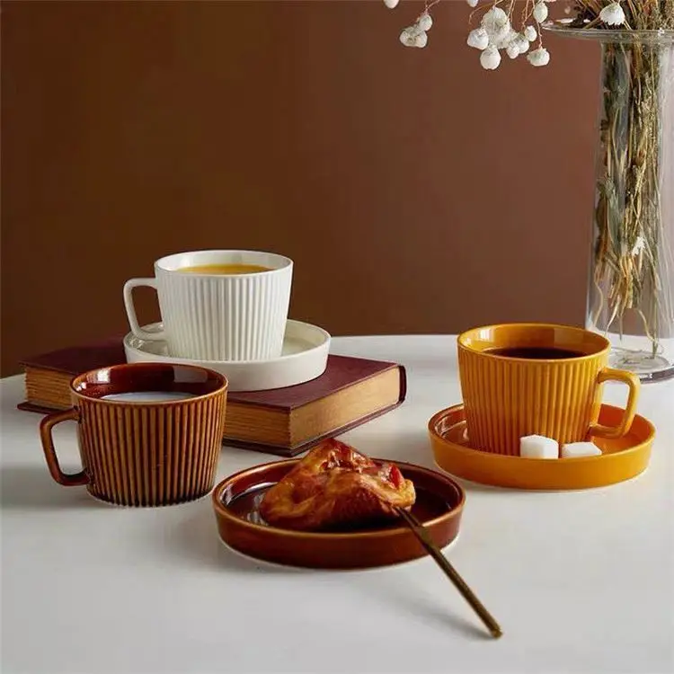 

250ml European retro three-dimensional vertical striped porcelain tableware ceramic coffee cup and saucer set