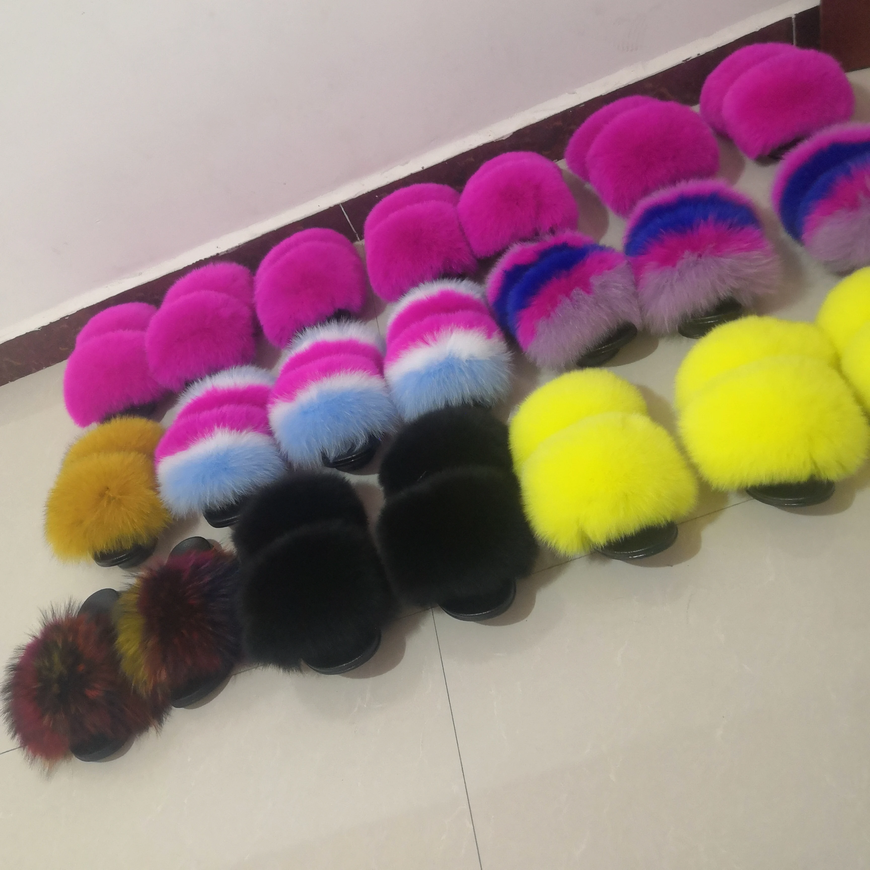 

fur platform slippers for women very full raccoon white fur slippers for women, Customized color