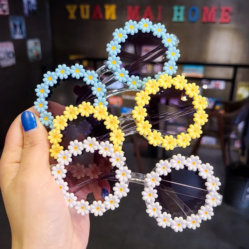 

2022 Colorful Girls Baby Cute Sunglasses Flower Outdoor Children Lovely Vintage UV400 Classic Toddler kids sunglasses bulk, 8colors