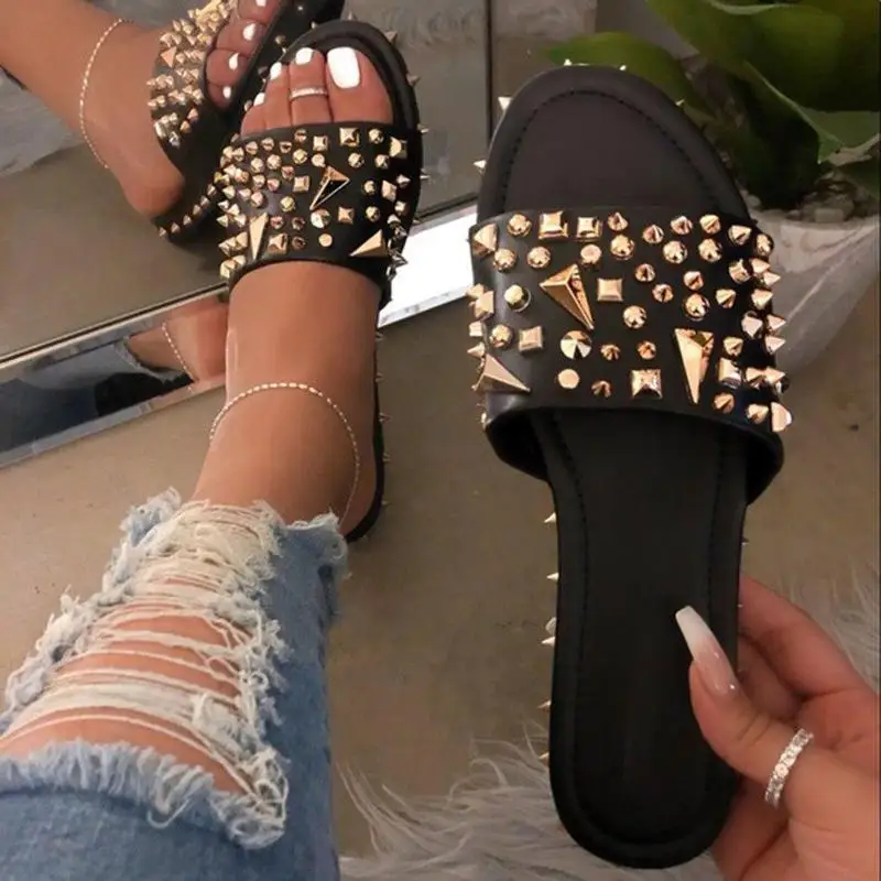 

2021 Summer large size women's shoes rivet thick-soled colorful sandals women, Different colors and support to customized