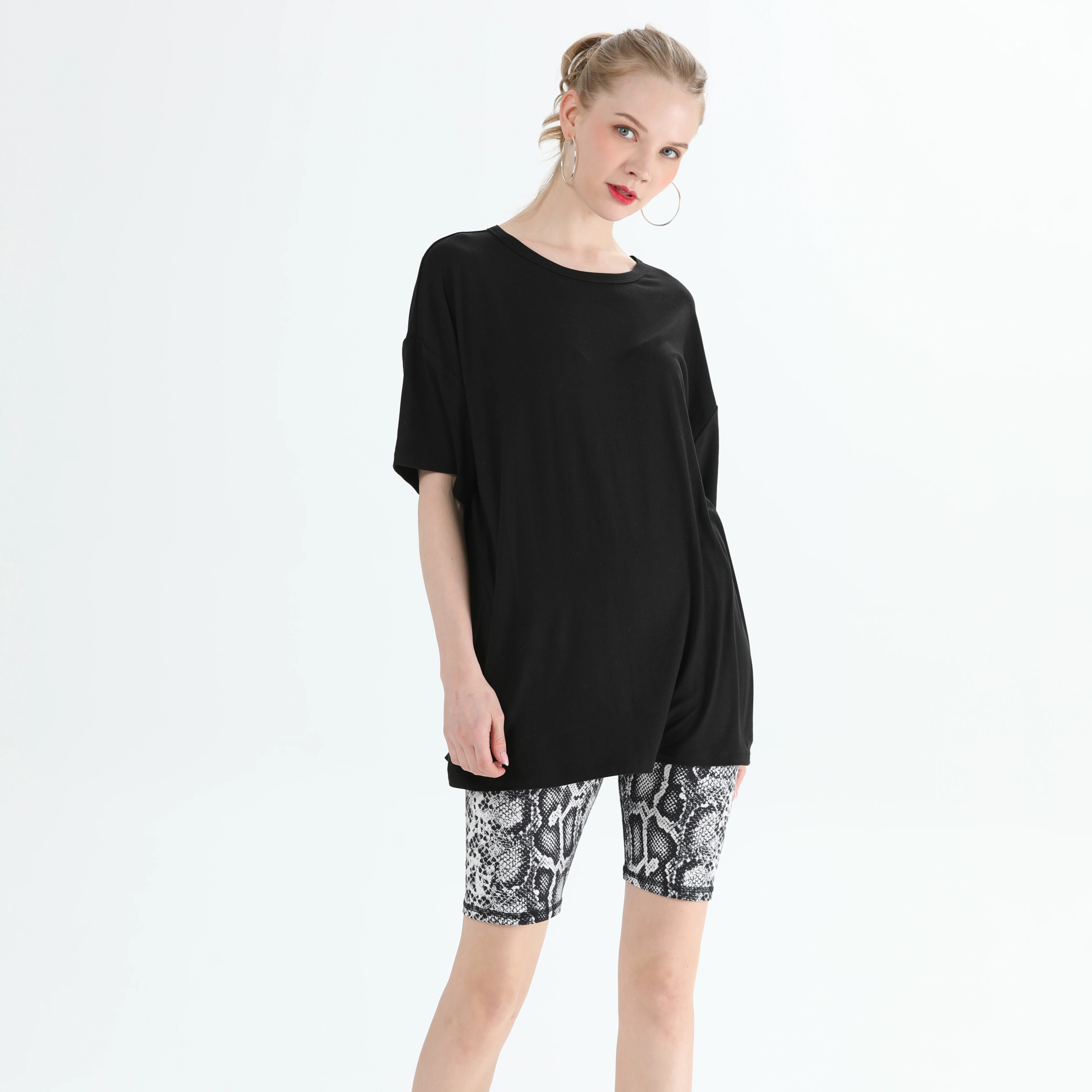 

Ladies Summer Casual Short Sleeve Fitness Pant Black Two Piece Outfit for Women