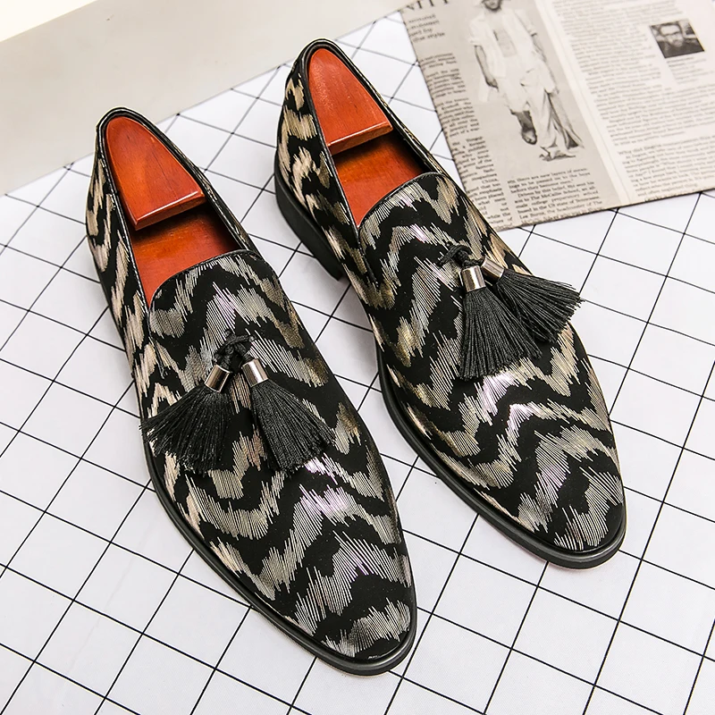 

Classic Design Slip On Men Tassels Loafers Men Dress Leather Shoes, Black, silver