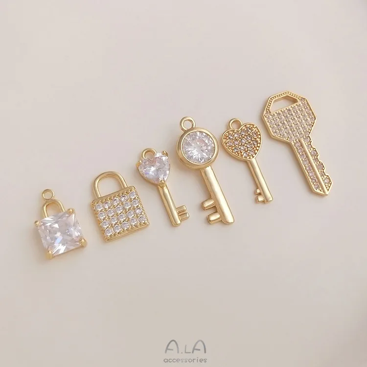 

Fashion 14k Gold Plated Copper Microinlaid Zircon Lock And Key Pendants Charms For Jewelry Make