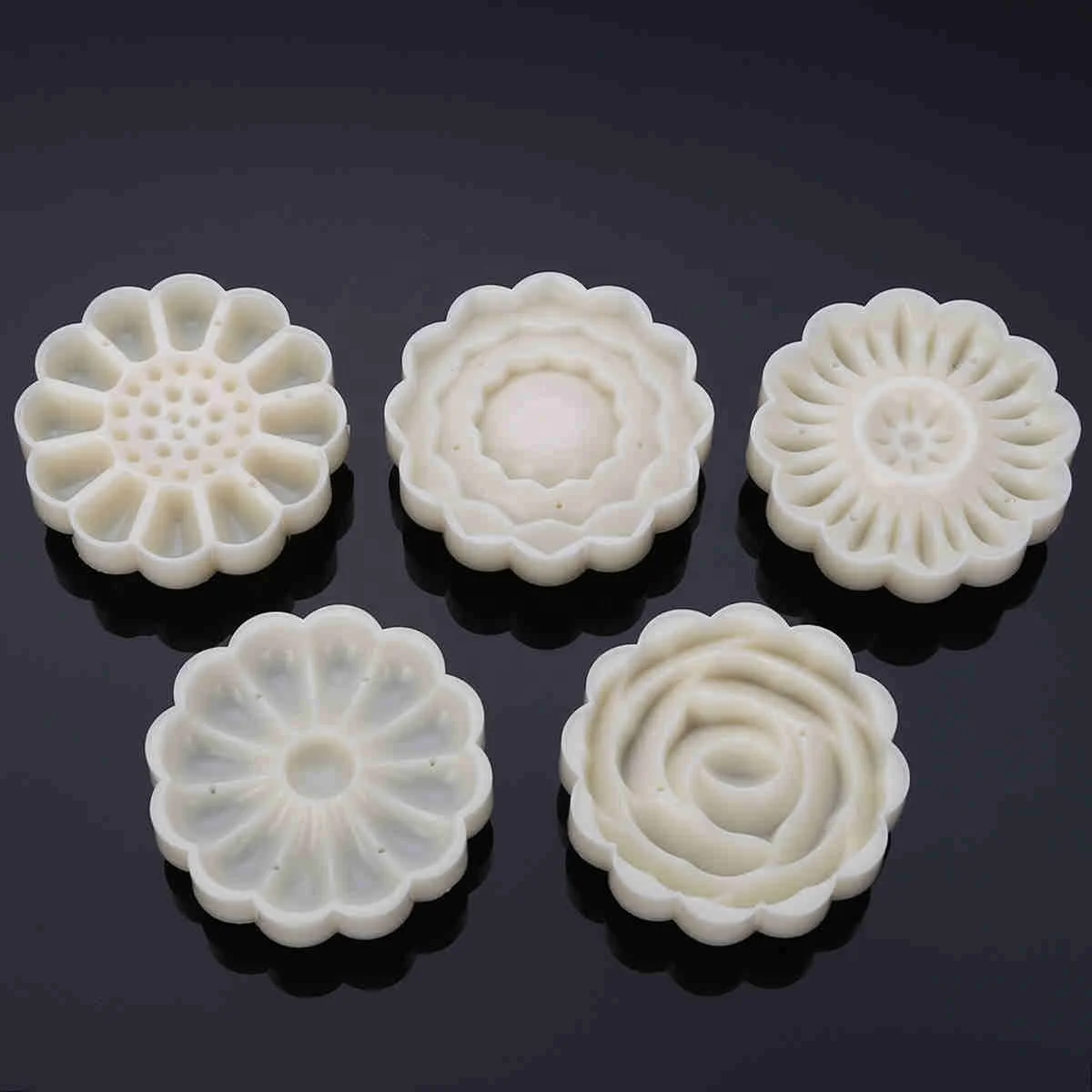 

3D Mooncake Mold Rose Flower Fondant Cookie Cutters BIscuit Candy Mould DIY Hand Press Mold Cooking Tools 1 Barrel 6 Stamps