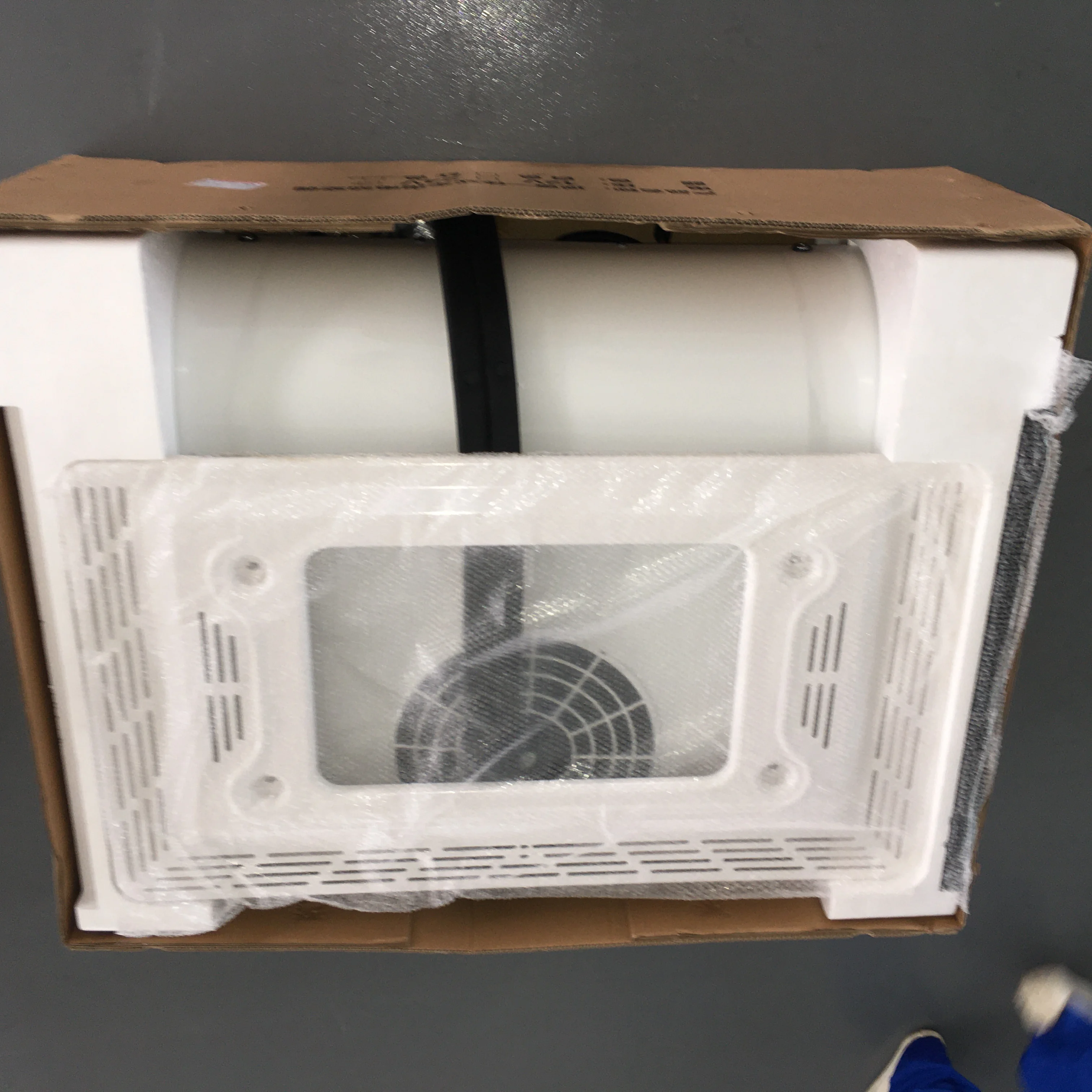  roof mounted top truck cab mount air conditioner 12 volt 