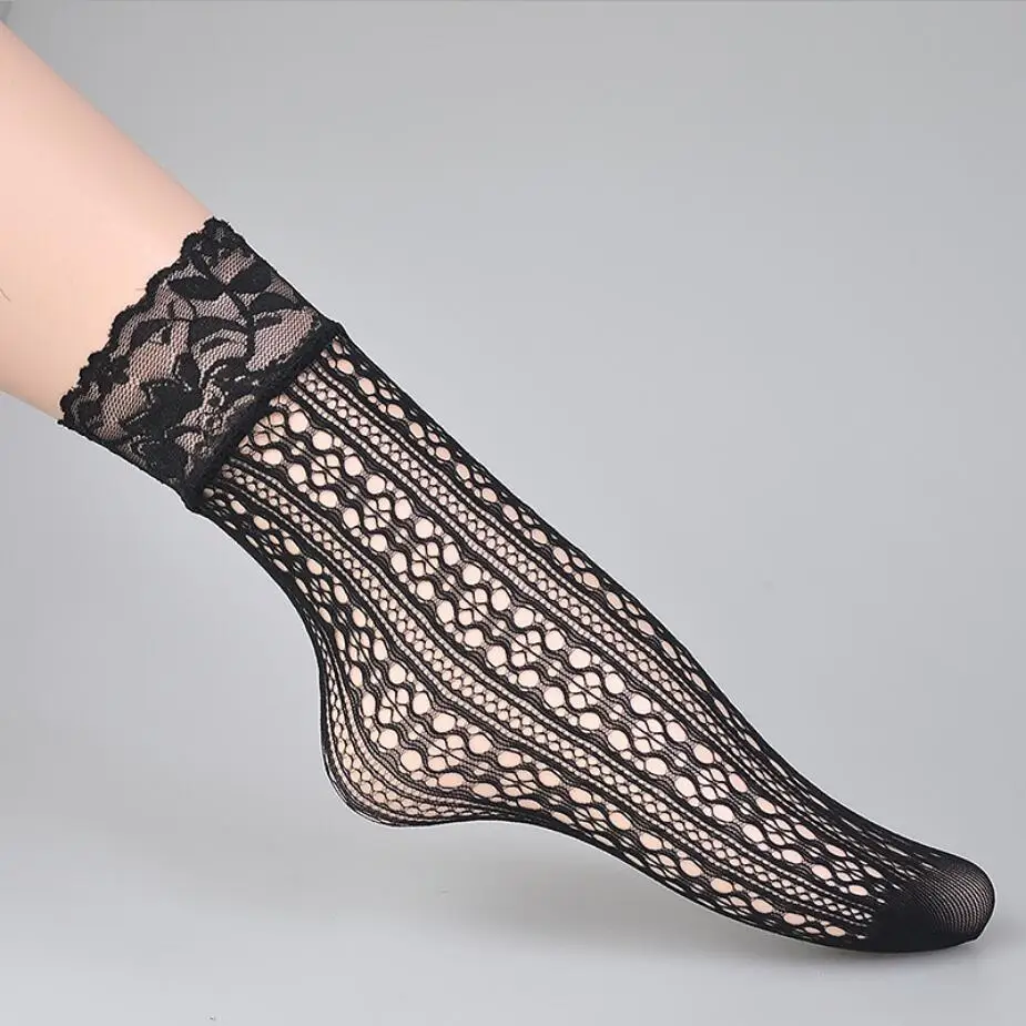 
SW402 Sexy Black Ladies Convenient Lace Sock Women Girls Ladies Soft Lace Short Ankle Socks Fishnet Socks 