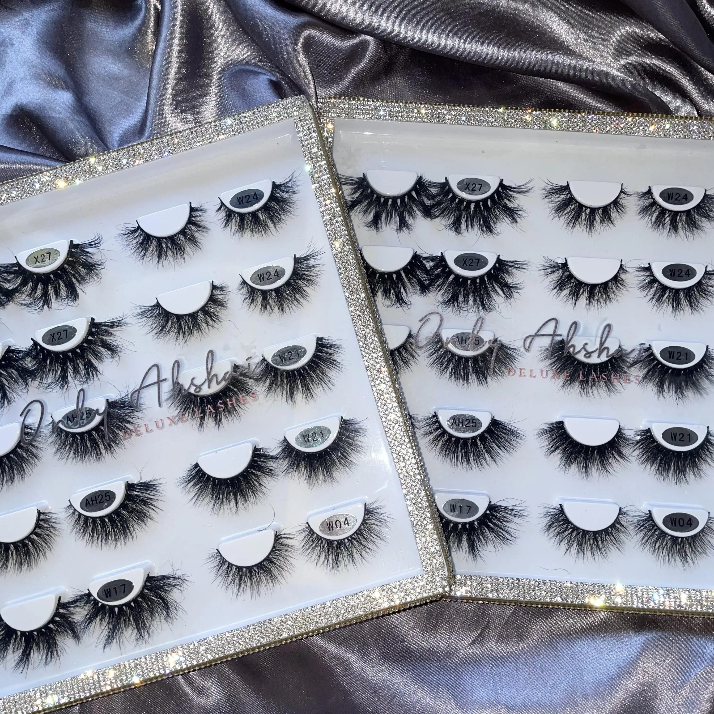 

Free sample 25mm fluffy mink eyelashes luxury rhinestone eyelash packaging boxes custom 3d mink lash books, Natural black