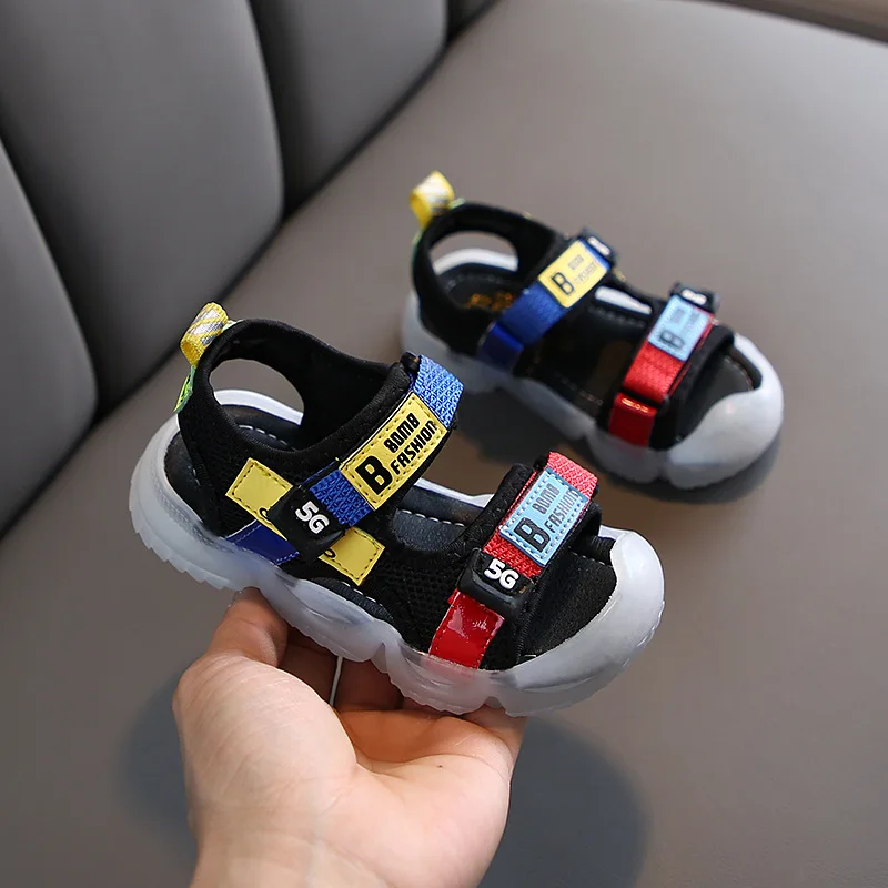

New high quality sandals soft sole girls beach shoes boys sandals, Black/white