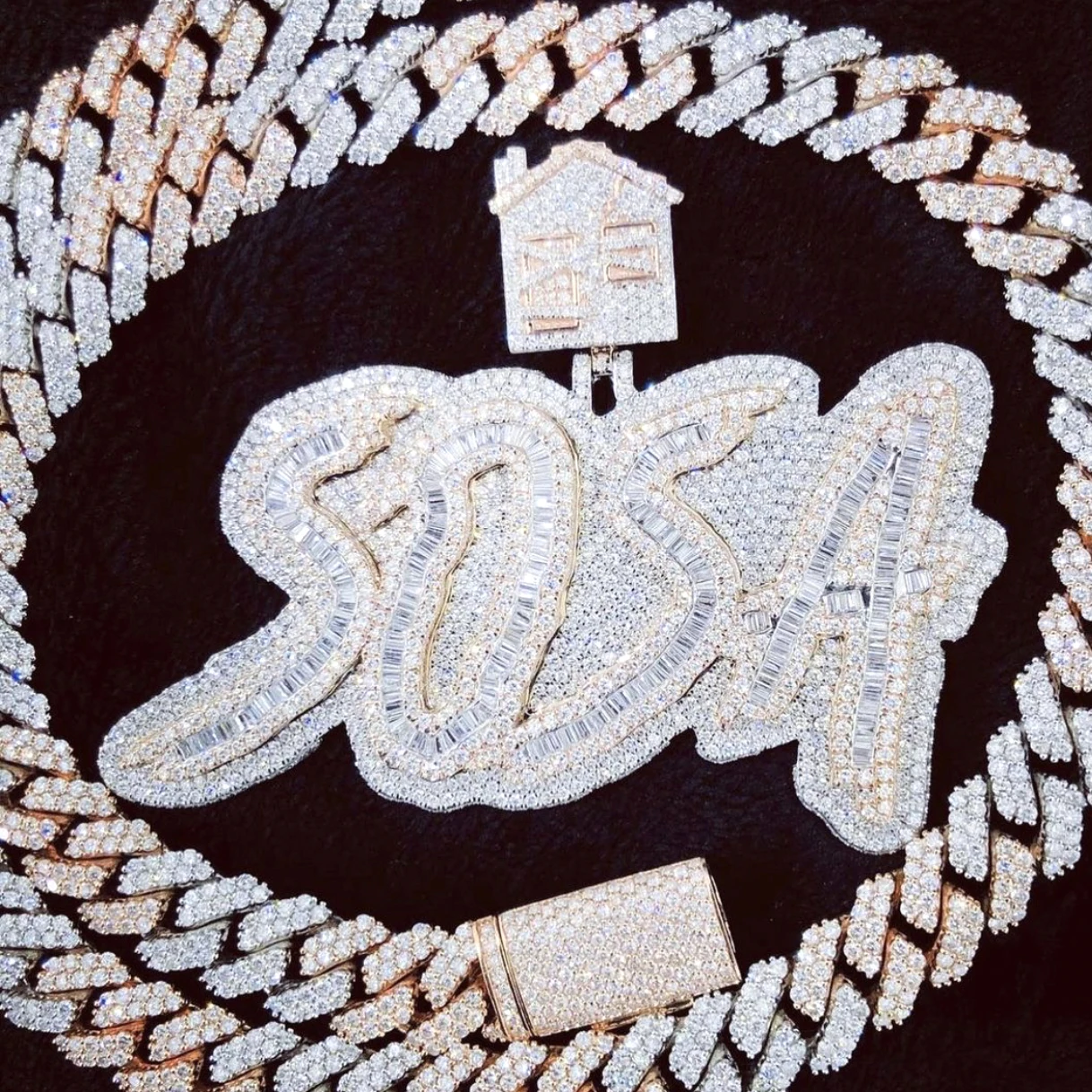 

Customized HipHop Bling Letter Pendant Jewelry Pass Diamond Tester Fully Iced Out VVS Moissanite Pendant Men