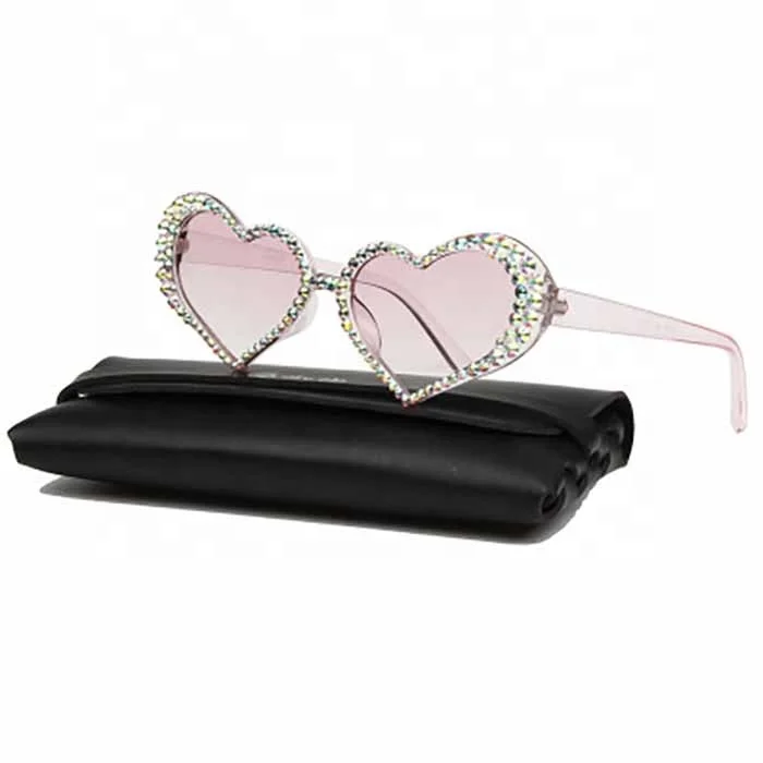 

2021 Fashion Lovely Heart Shaped Diamond Female Shades Glasses Luxury Bling Rhinestone Crystal Pink Frame Women Sunglasses