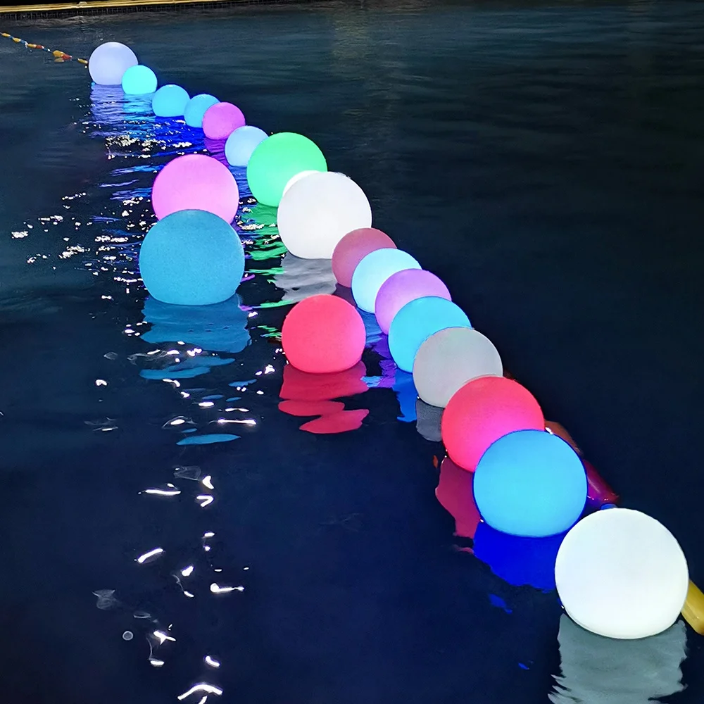 Cordless LED Ball Pool Light That Float Easy Charging Design IP65 Waterproof Pool Orb Light 16 RGB Colors