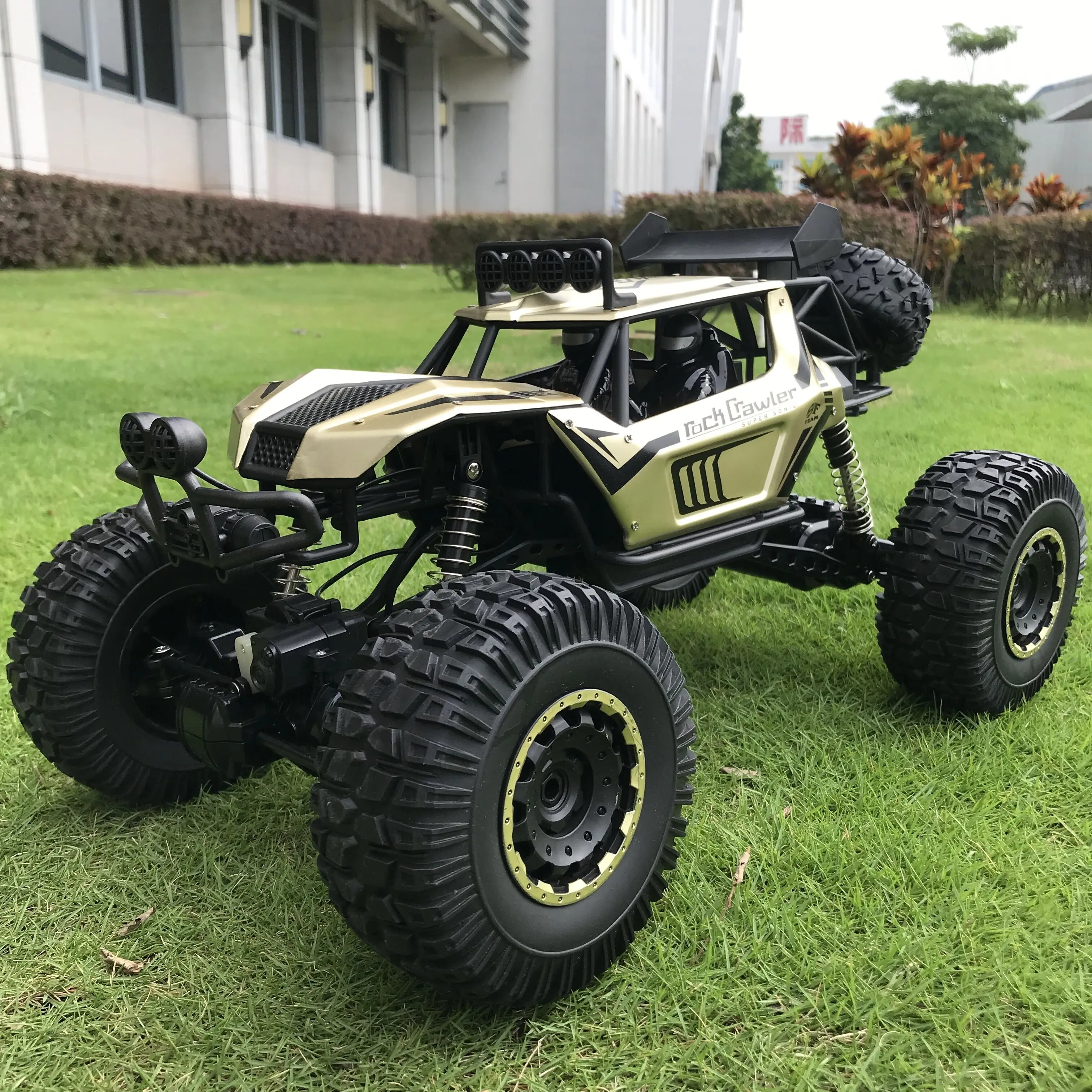 Battery Power 4wd Rock Crawler Remote Rontrol Truck,18 Big Scale