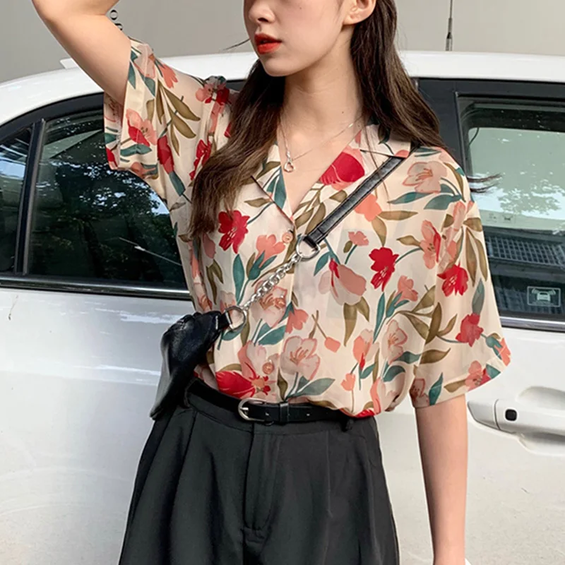 

Fall 2020 Summer Women Stylish Turn-Down Collar Loose Vintage Print Tops Female Casual Blouse Short Sleeve Chiffon Shirt T08724T, Apricot