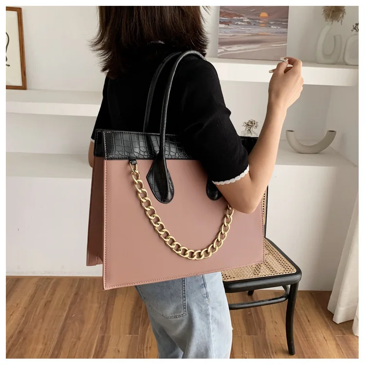 

BM9443 Large Capacity Smile Face Handbag Trendy Ladies Designer Shoulder Armpit Bags Chain Ins Soft Handle Purse Women Tote Bags