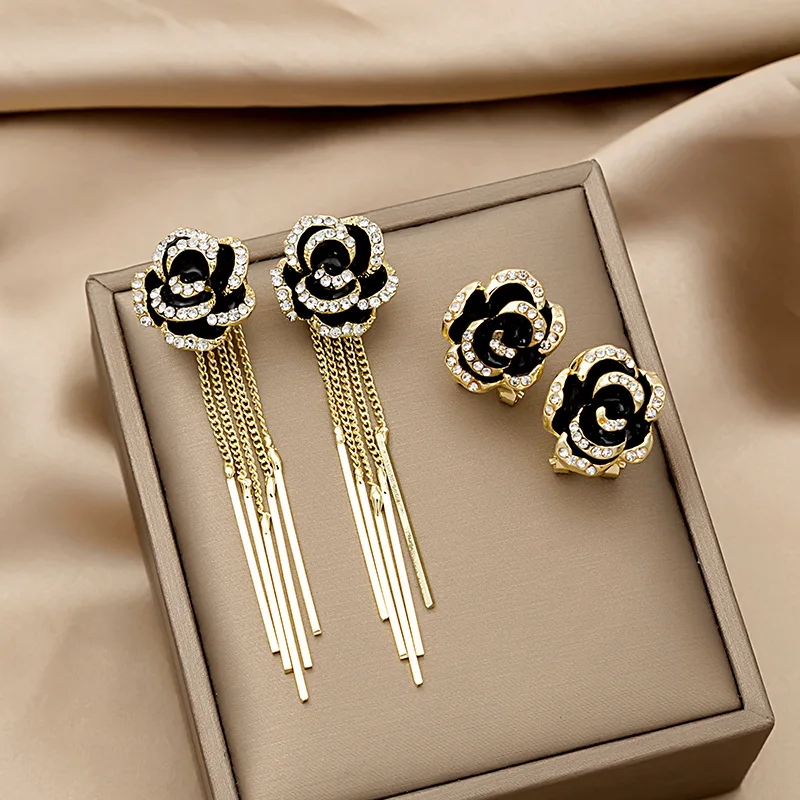 

Ladies jewelry 925 silver needle long tassel earrings black camellia rose flower earrings