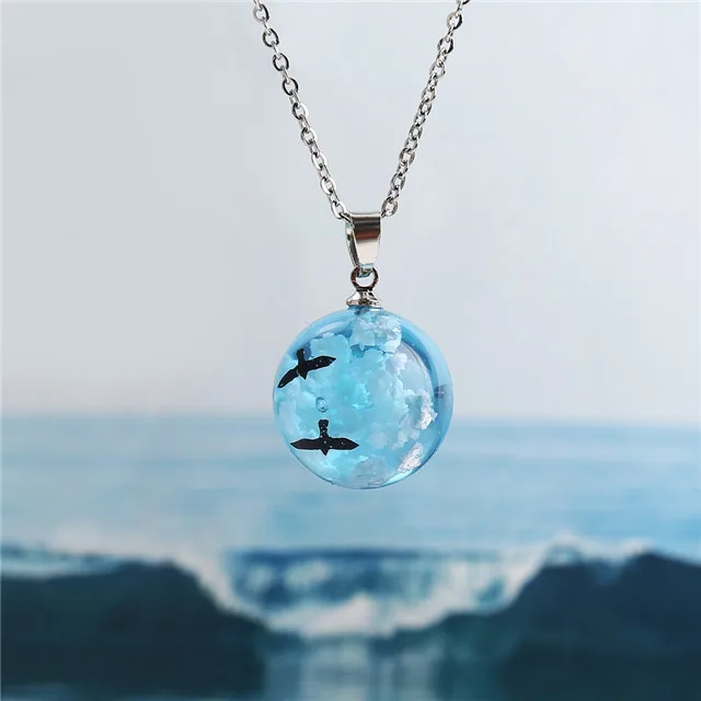 

2020 New creative fashion handmade Blue sky and white clouds birds resin pendant choker necklace for women, Picture