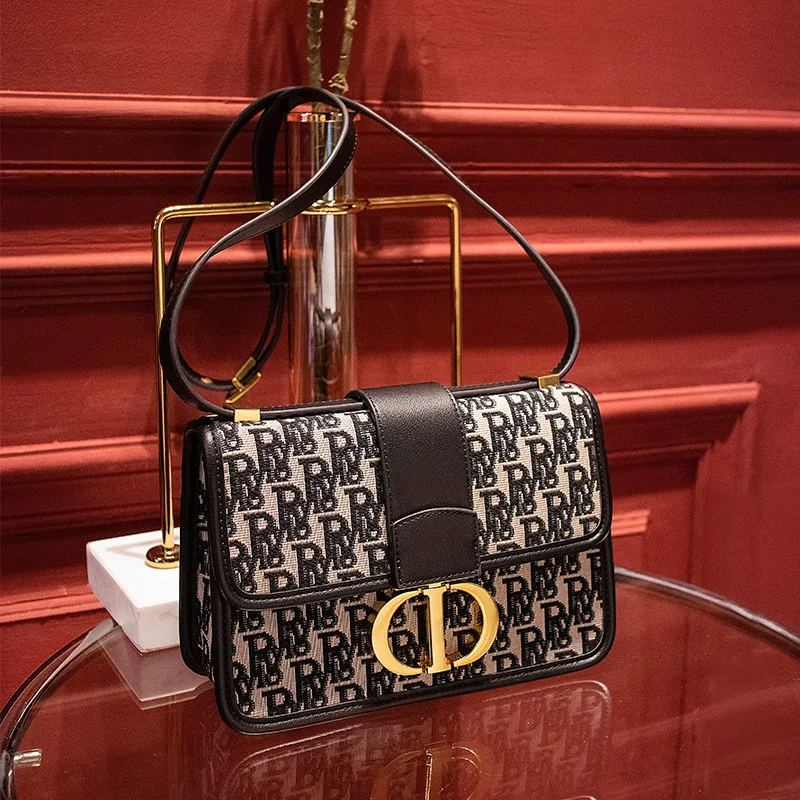 

Hot spring summer small square crossbody bag fashion INS designer ladies single shoulder compact sling bag for women
