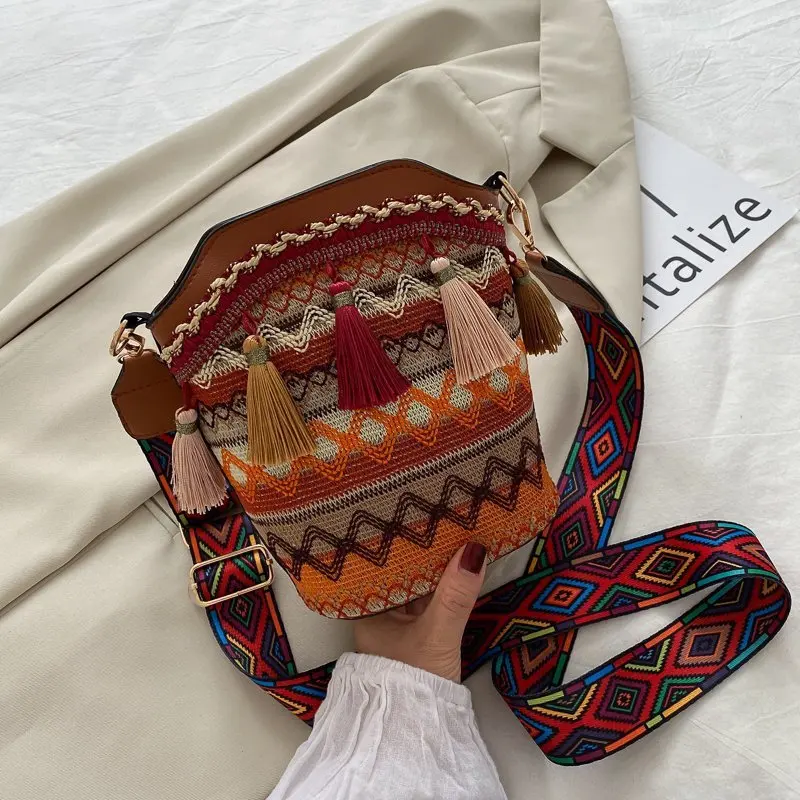 

spring handbags sunmer handbags purses for women 2021 handbag with Wide shoulder straps, Black,white,red,golden,pink,green