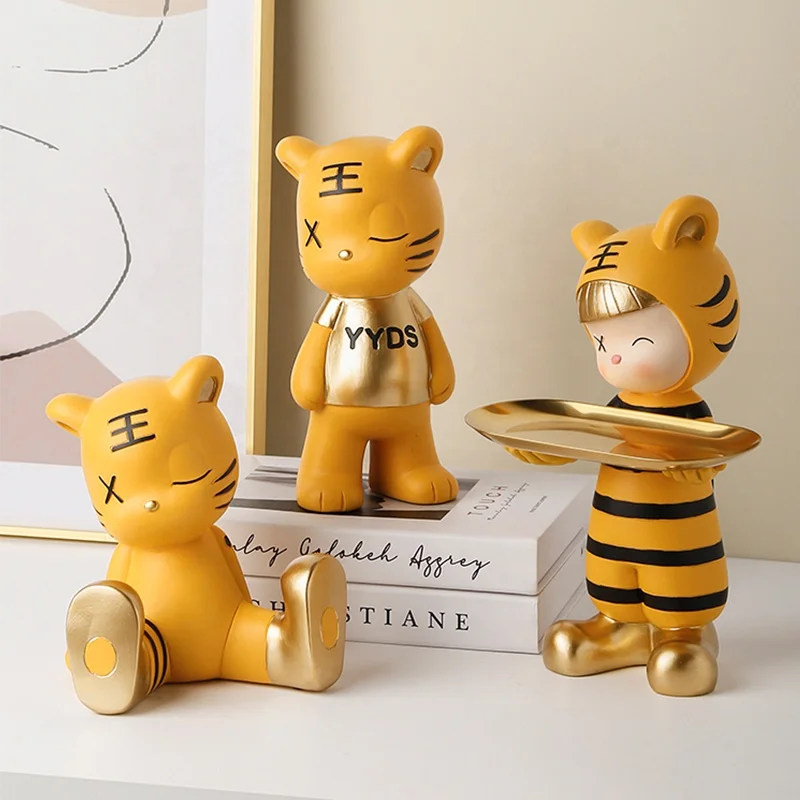 

Desktop Ornaments Lifestyle Creative Modern Little Tiger Desktop Decoration Ornaments Sundries Storage Tray, Multi color